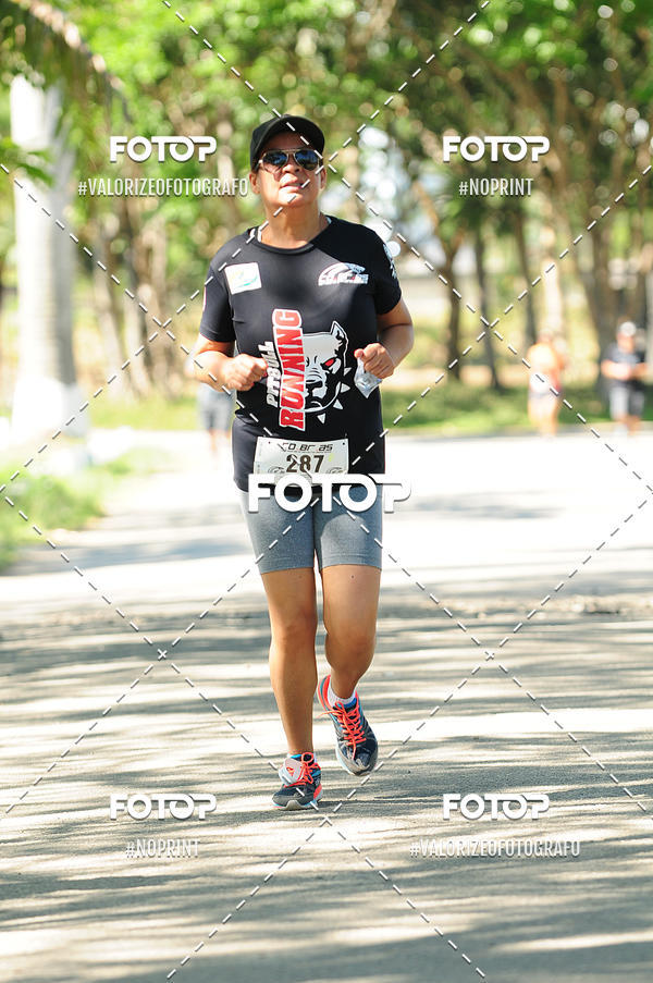 Compre as suas fotos do eventoPIT BULL RUNNING no Fotop