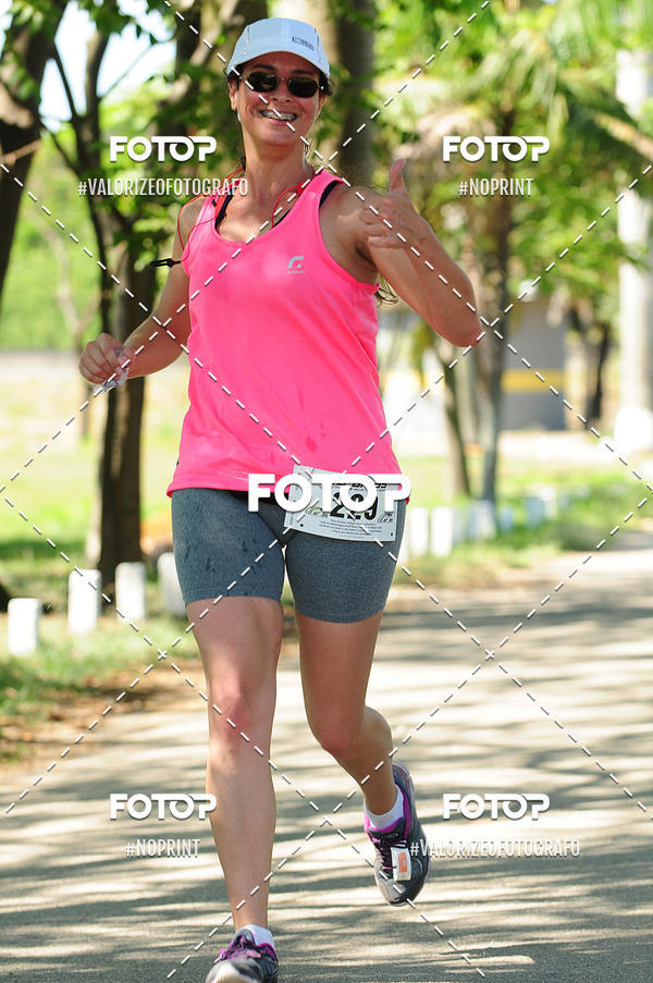 Achetez vos photos de l'vnementPIT BULL RUNNING sur Fotop