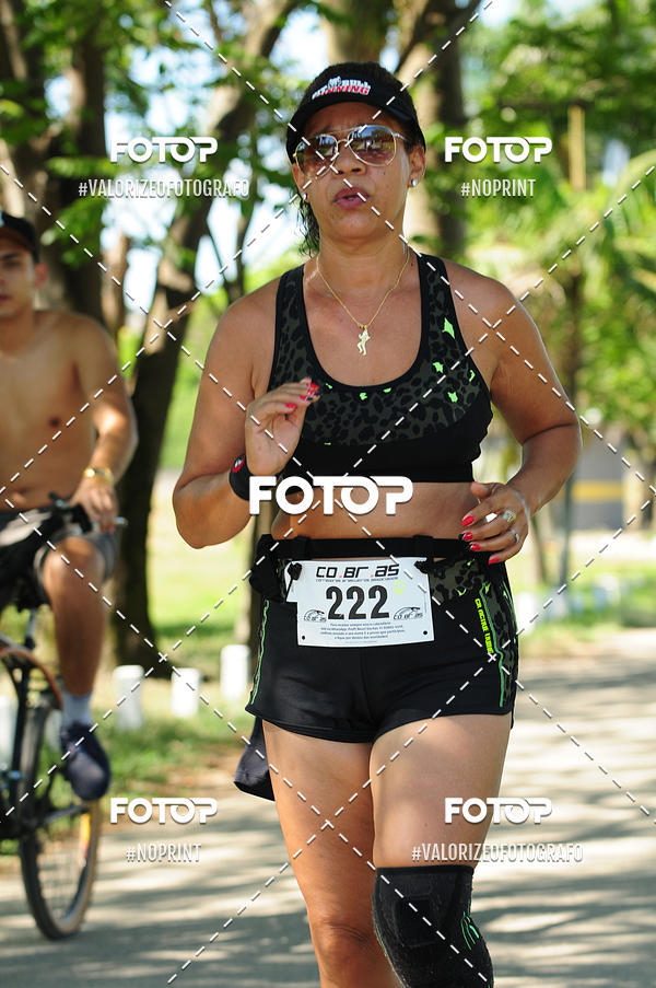 Achetez vos photos de l'vnementPIT BULL RUNNING sur Fotop