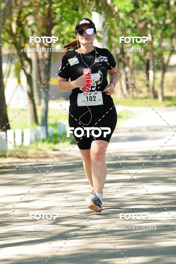 Achetez vos photos de l'vnementPIT BULL RUNNING sur Fotop