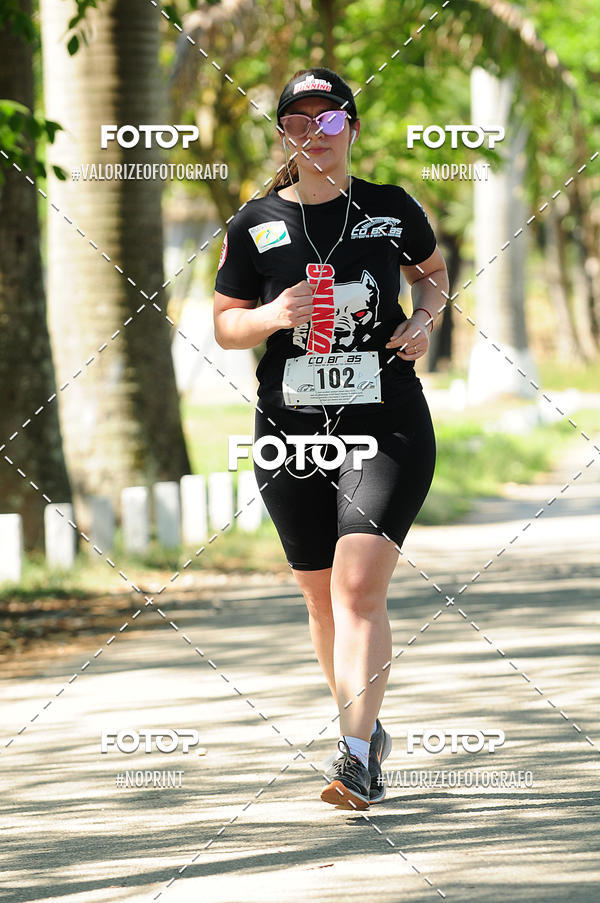 Achetez vos photos de l'vnementPIT BULL RUNNING sur Fotop