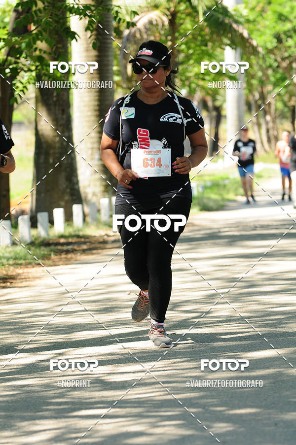 Achetez vos photos de l'vnementPIT BULL RUNNING sur Fotop