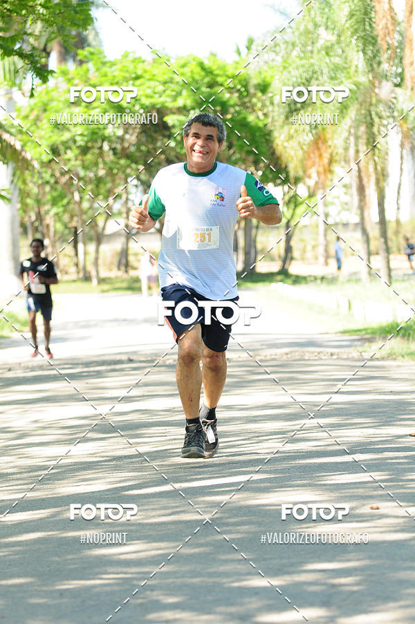 Compre as suas fotos do eventoPIT BULL RUNNING no Fotop