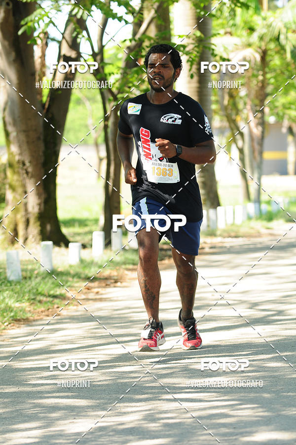 Compre as suas fotos do eventoPIT BULL RUNNING no Fotop