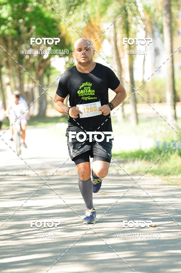 Compre as suas fotos do eventoPIT BULL RUNNING no Fotop