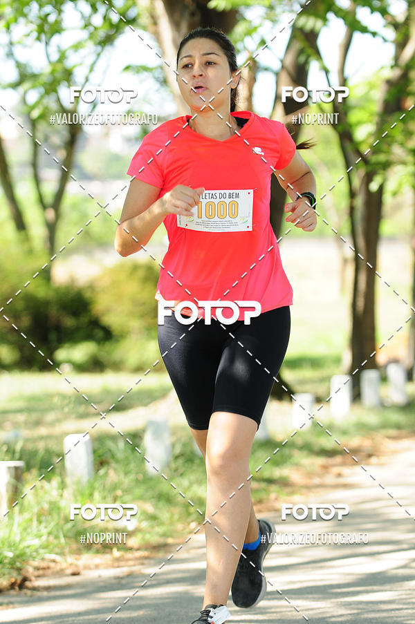 Compre as suas fotos do eventoPIT BULL RUNNING no Fotop