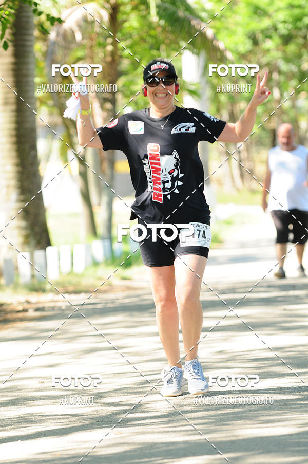 Compre as suas fotos do eventoPIT BULL RUNNING no Fotop