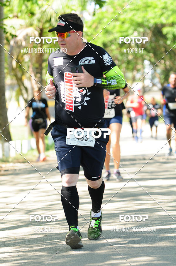 Compre as suas fotos do eventoPIT BULL RUNNING no Fotop