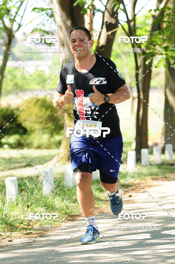 Achetez vos photos de l'vnementPIT BULL RUNNING sur Fotop