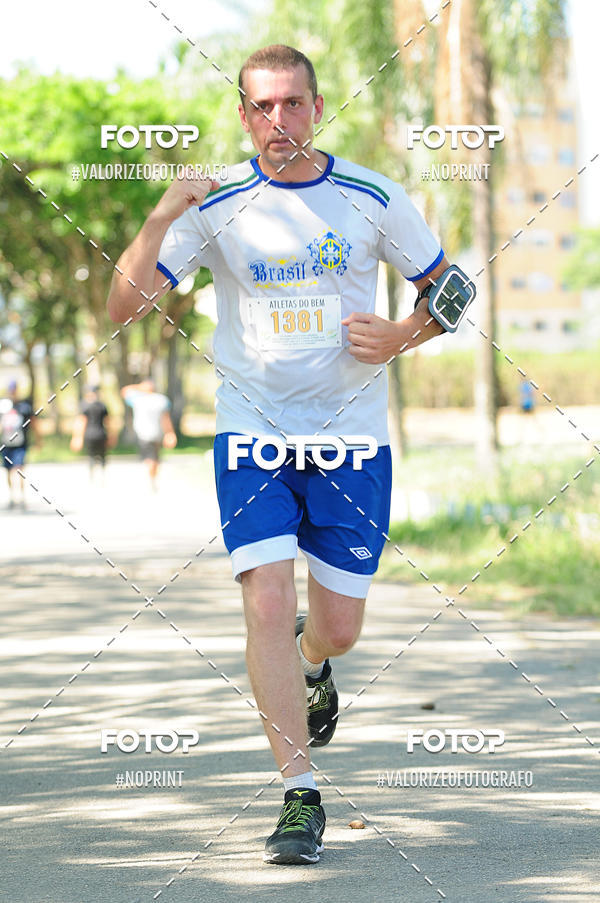 Acquista le foto dell'eventoPIT BULL RUNNING in Fotop