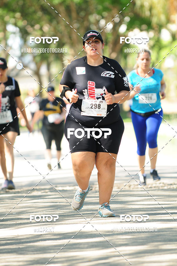 Compre suas fotos do eventoPIT BULL RUNNING no Fotop