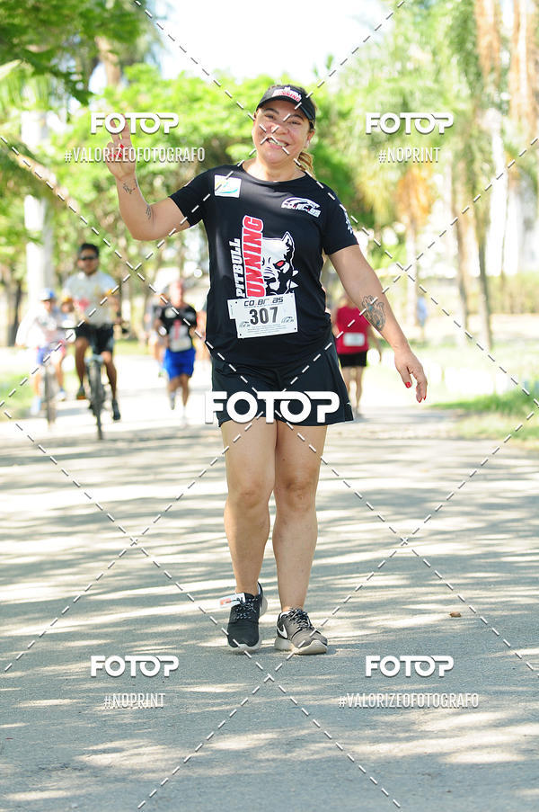 Compre suas fotos do eventoPIT BULL RUNNING no Fotop