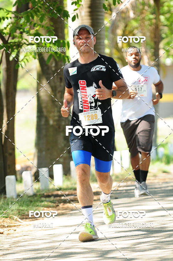 Achetez vos photos de l'vnementPIT BULL RUNNING sur Fotop