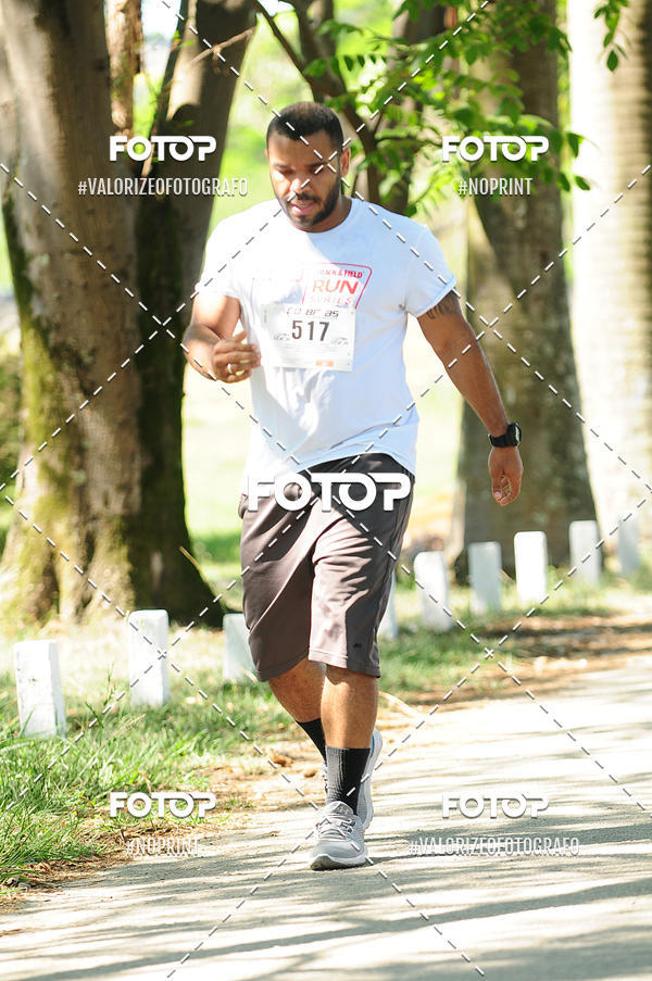 Achetez vos photos de l'vnementPIT BULL RUNNING sur Fotop