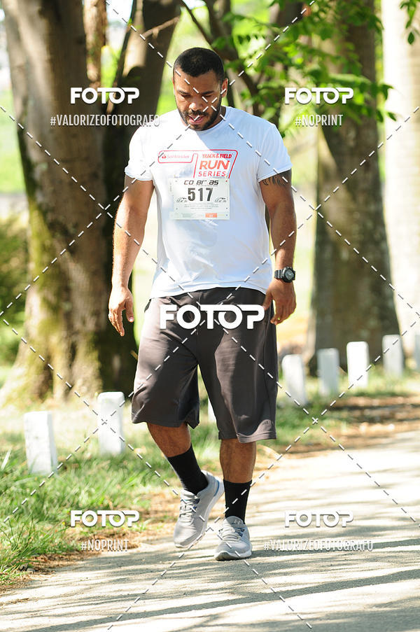 Achetez vos photos de l'vnementPIT BULL RUNNING sur Fotop