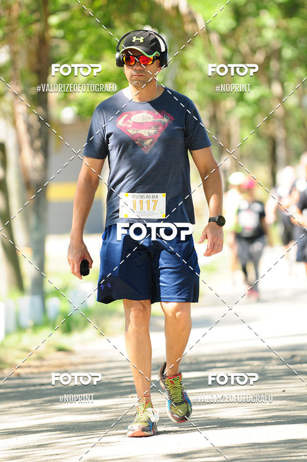 Achetez vos photos de l'vnementPIT BULL RUNNING sur Fotop