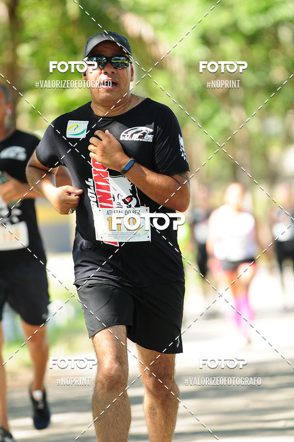 Compra tus fotos del eventoPIT BULL RUNNING En Fotop