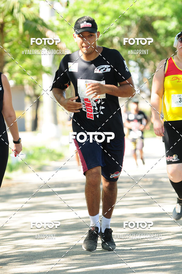 Compra tus fotos del eventoPIT BULL RUNNING En Fotop