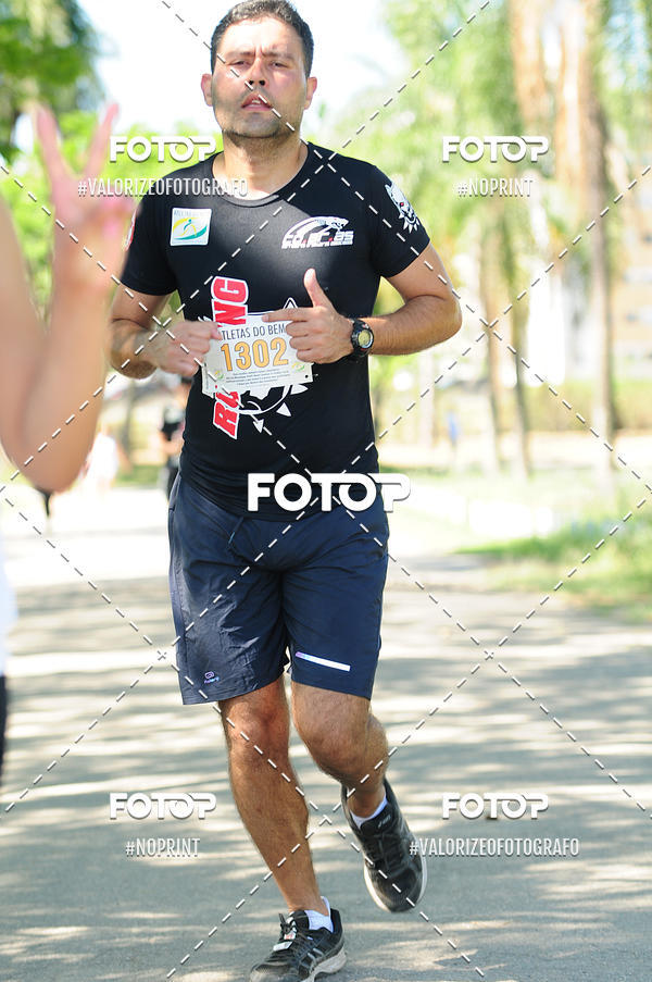 Compre as suas fotos do eventoPIT BULL RUNNING no Fotop