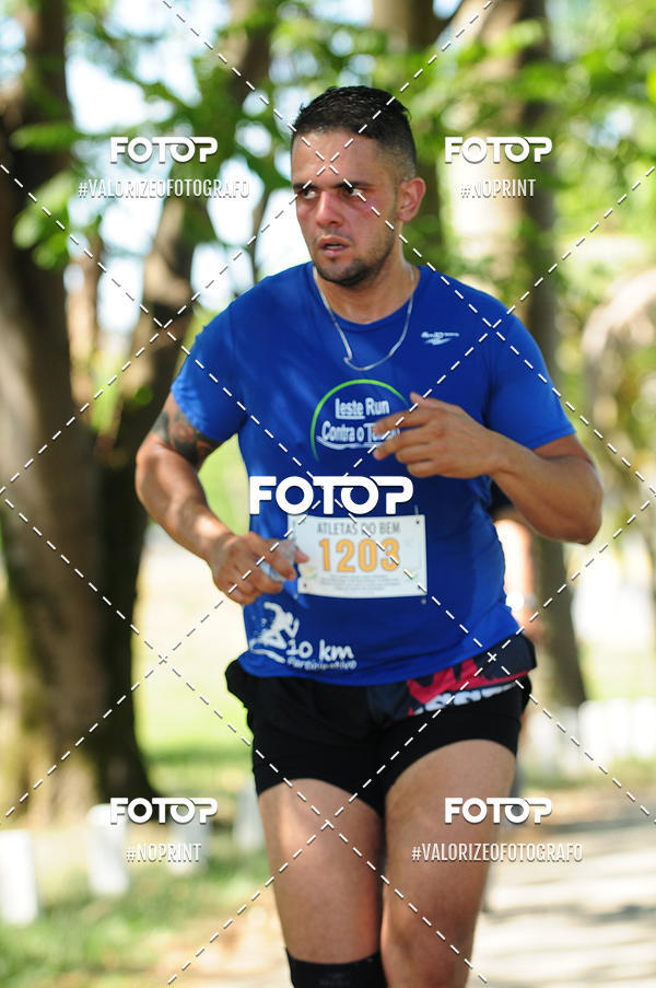 Compre as suas fotos do eventoPIT BULL RUNNING no Fotop