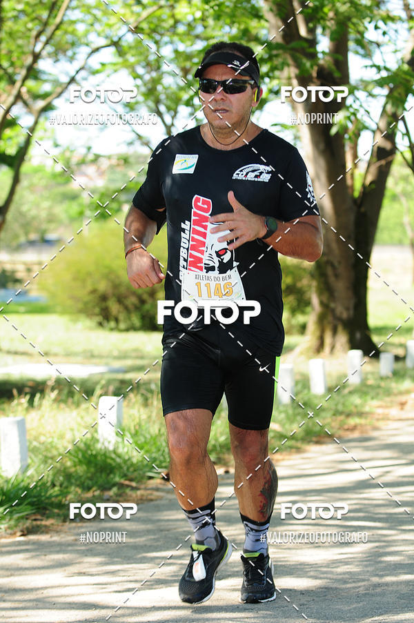 Compre as suas fotos do eventoPIT BULL RUNNING no Fotop