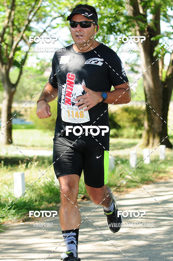 Compre as suas fotos do eventoPIT BULL RUNNING no Fotop