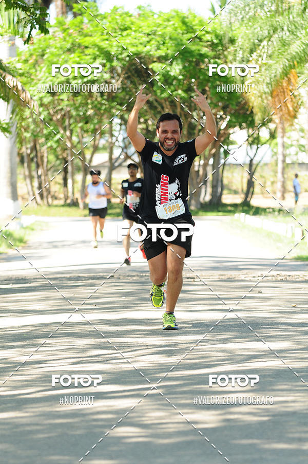 Compre as suas fotos do eventoPIT BULL RUNNING no Fotop