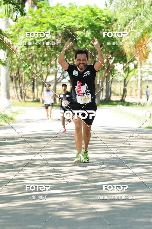 Compre as suas fotos do eventoPIT BULL RUNNING no Fotop