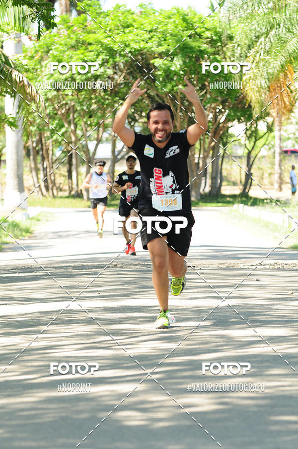 Achetez vos photos de l'vnementPIT BULL RUNNING sur Fotop