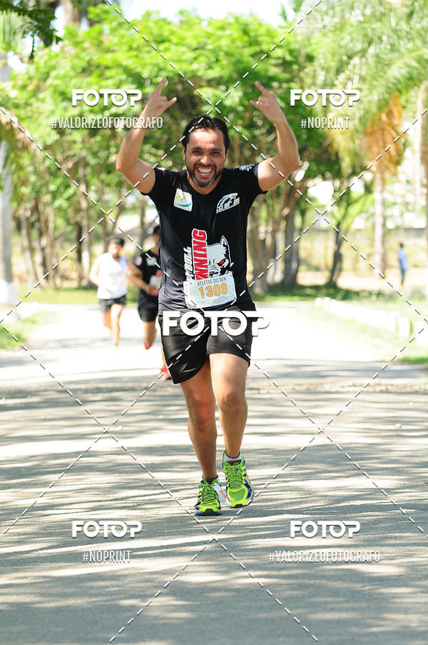 Achetez vos photos de l'vnementPIT BULL RUNNING sur Fotop