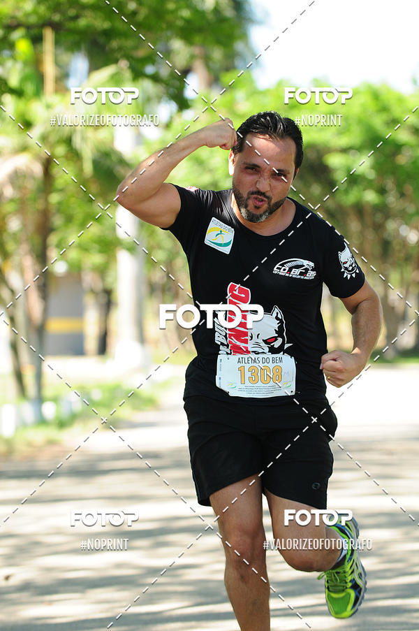 Achetez vos photos de l'vnementPIT BULL RUNNING sur Fotop