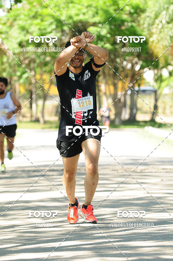 Achetez vos photos de l'vnementPIT BULL RUNNING sur Fotop