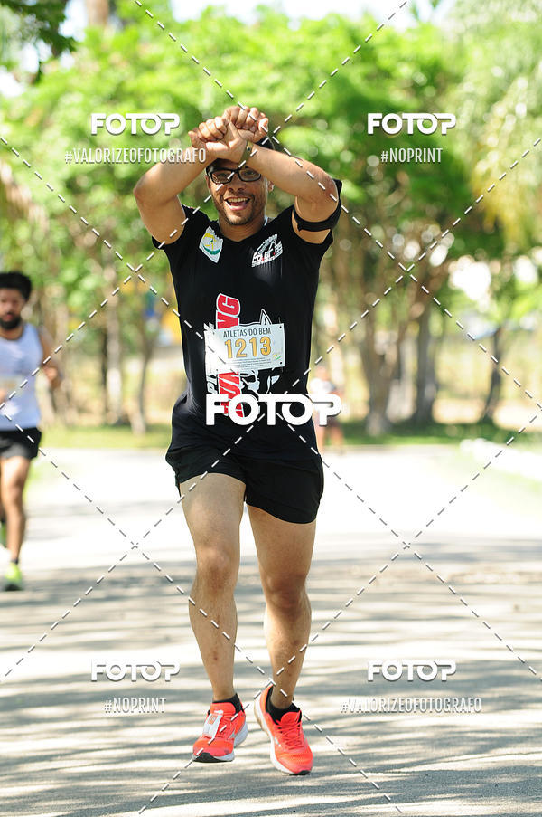 Achetez vos photos de l'vnementPIT BULL RUNNING sur Fotop