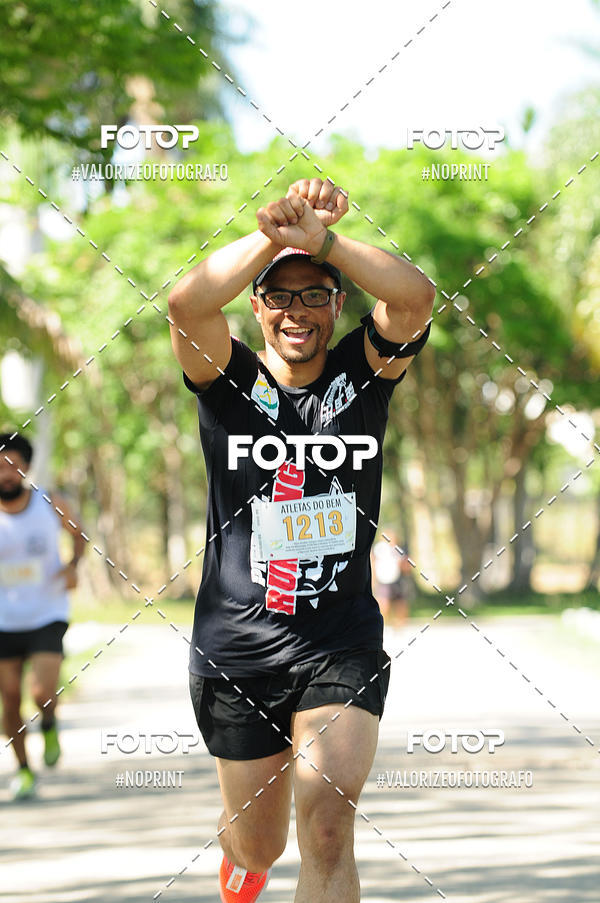 Achetez vos photos de l'vnementPIT BULL RUNNING sur Fotop