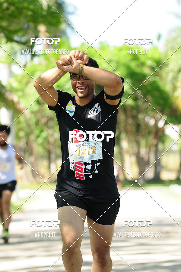 Achetez vos photos de l'vnementPIT BULL RUNNING sur Fotop