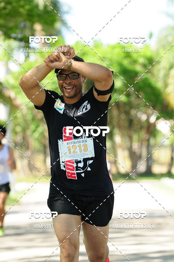 Achetez vos photos de l'vnementPIT BULL RUNNING sur Fotop