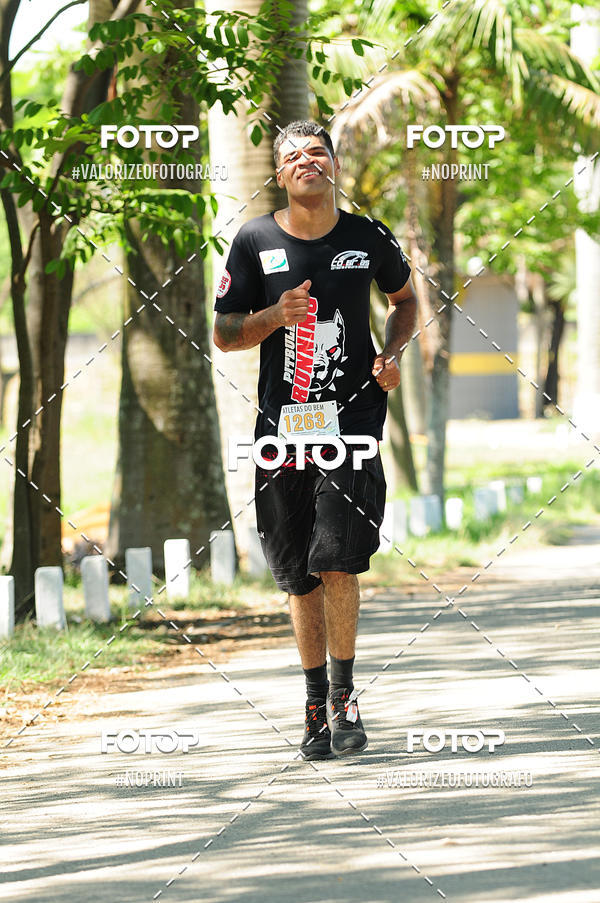 Compra tus fotos del eventoPIT BULL RUNNING En Fotop