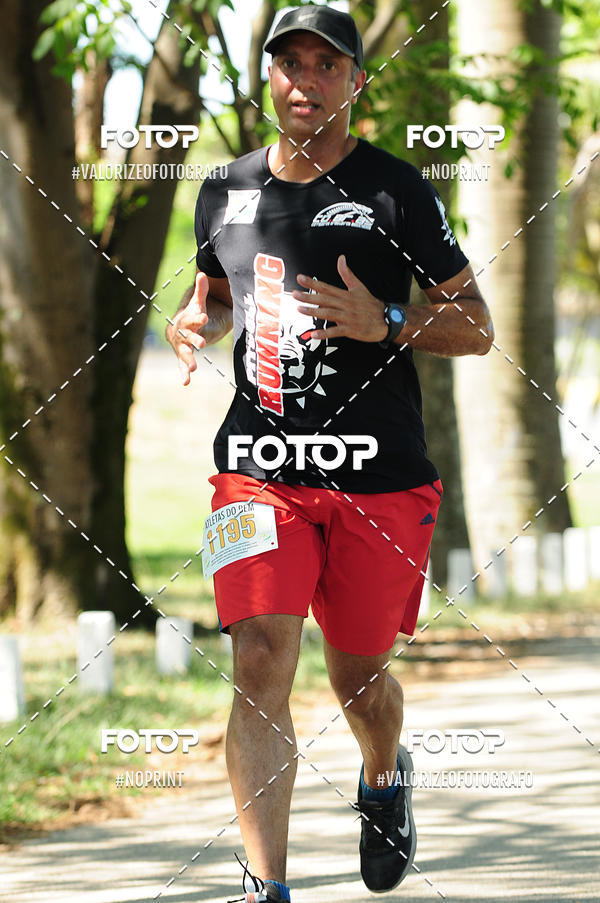 Achetez vos photos de l'vnementPIT BULL RUNNING sur Fotop