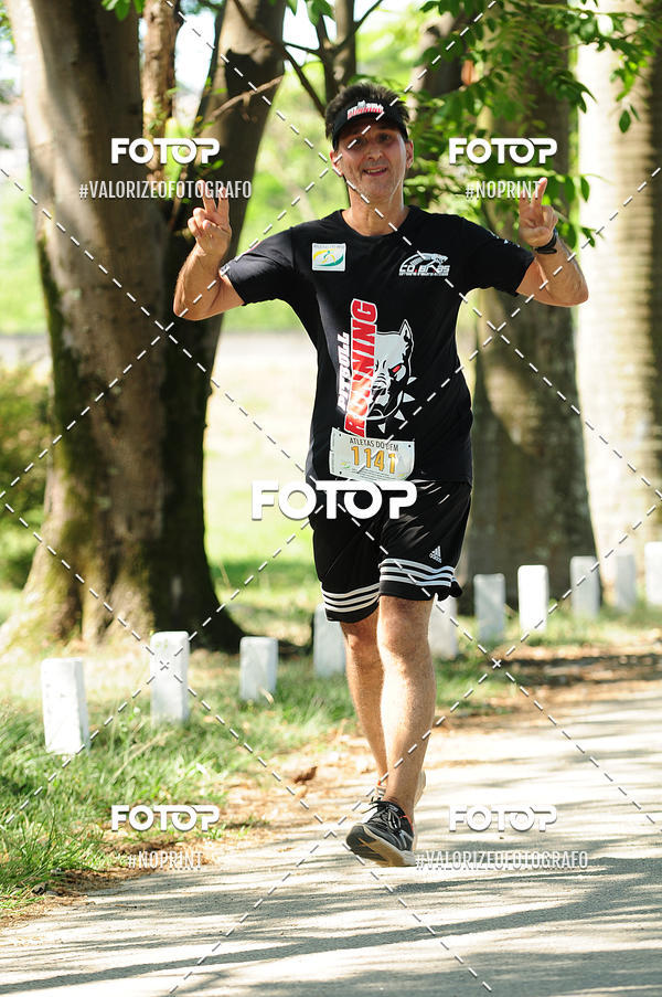 Achetez vos photos de l'vnementPIT BULL RUNNING sur Fotop