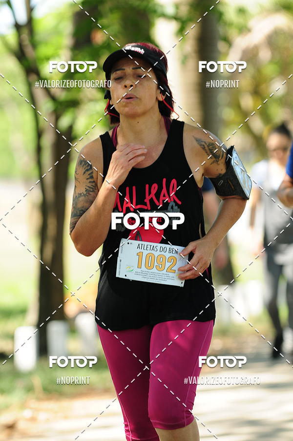 Achetez vos photos de l'vnementPIT BULL RUNNING sur Fotop