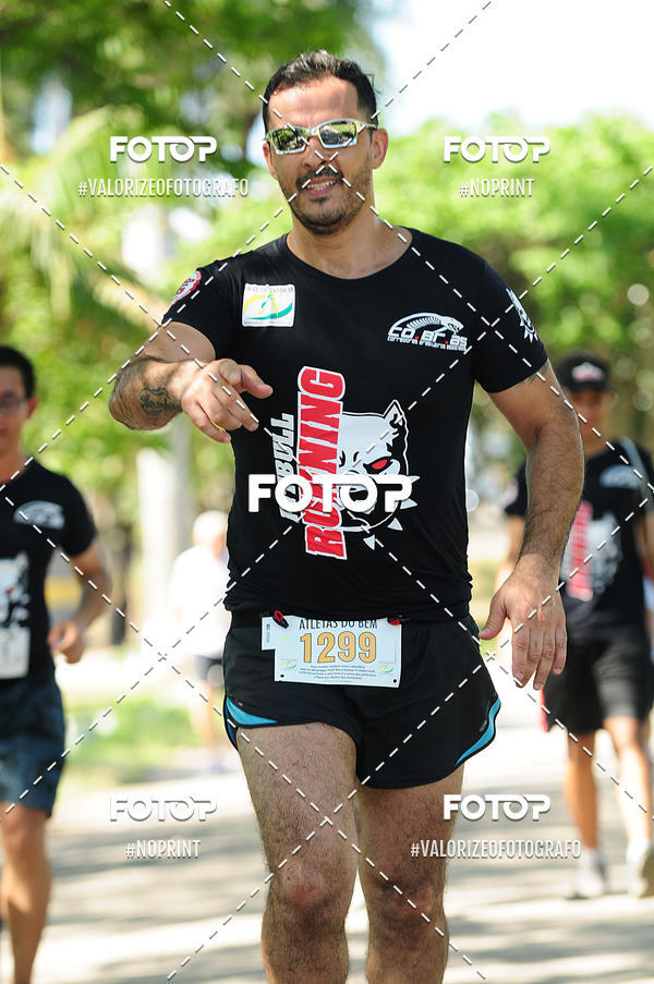 Achetez vos photos de l'vnementPIT BULL RUNNING sur Fotop