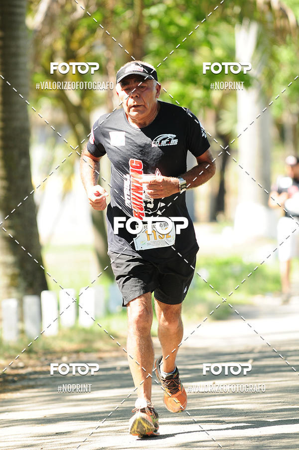 Buy your photos of the eventPIT BULL RUNNING on Fotop