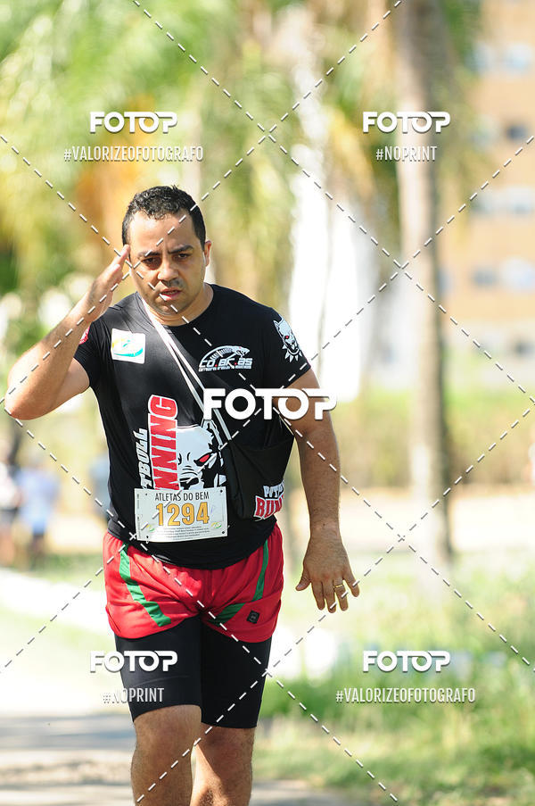 Buy your photos of the eventPIT BULL RUNNING on Fotop