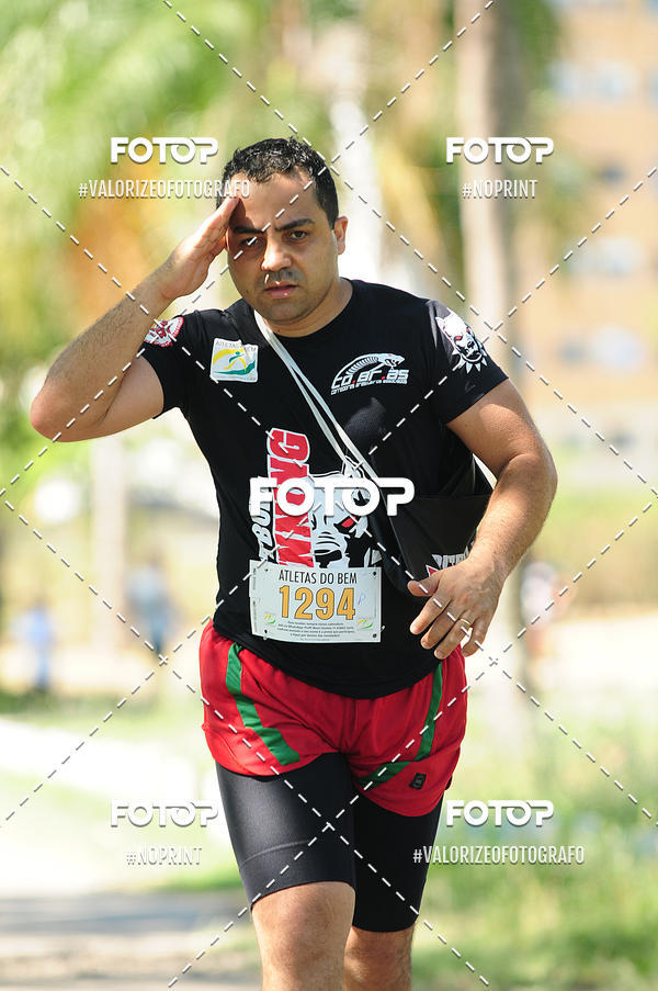 Buy your photos of the eventPIT BULL RUNNING on Fotop