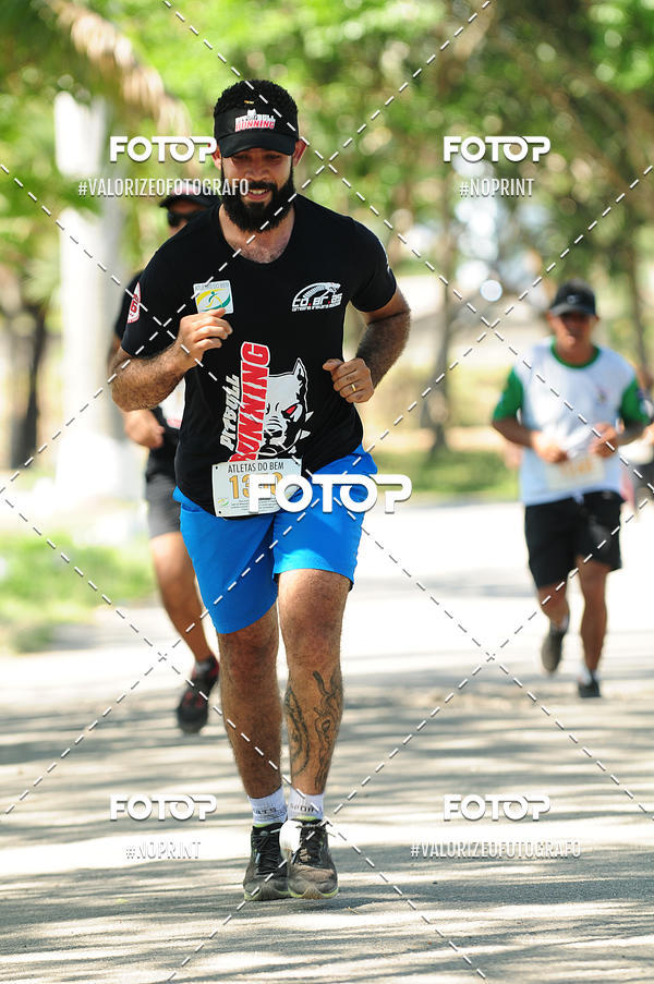 Buy your photos of the eventPIT BULL RUNNING on Fotop
