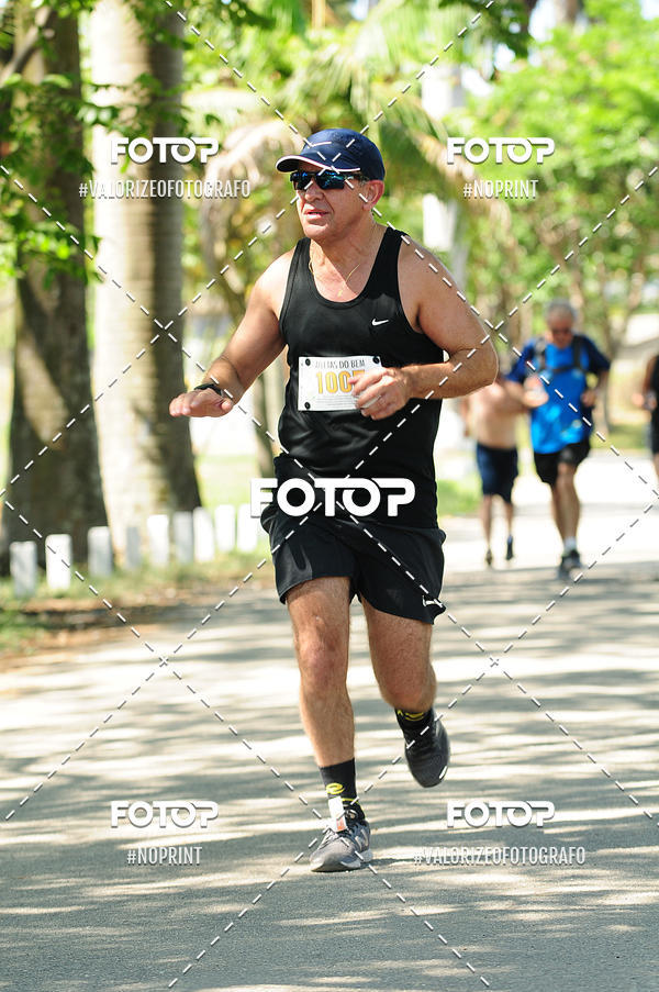 Buy your photos of the eventPIT BULL RUNNING on Fotop