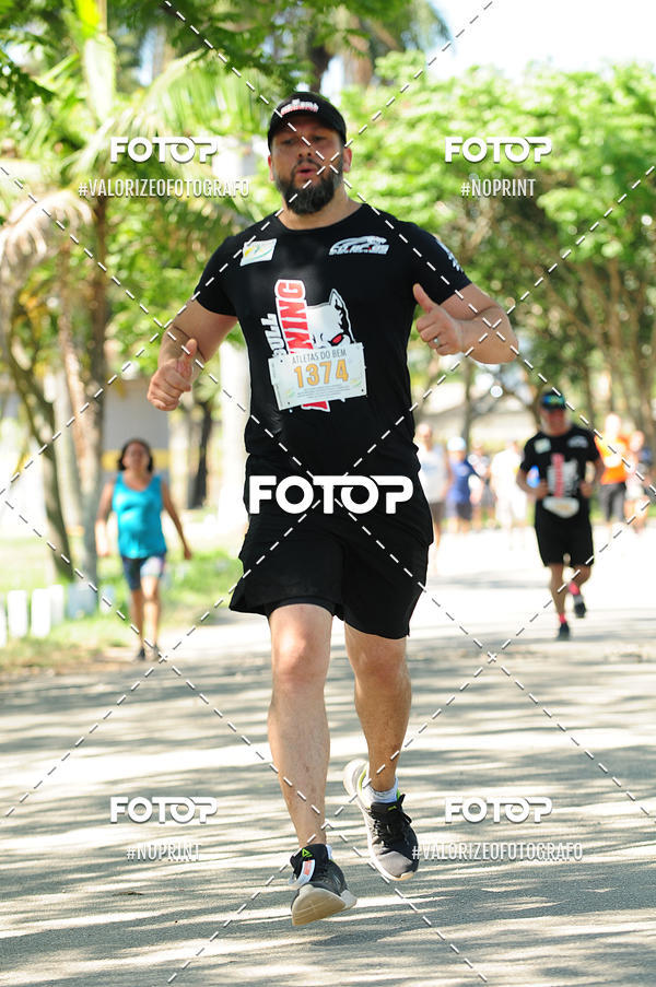 Buy your photos of the eventPIT BULL RUNNING on Fotop