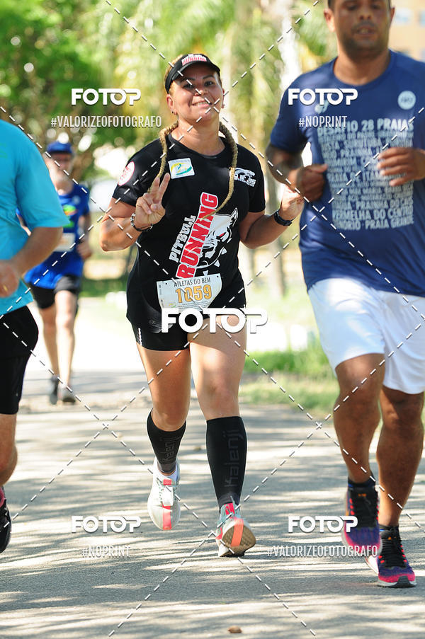 Buy your photos of the eventPIT BULL RUNNING on Fotop