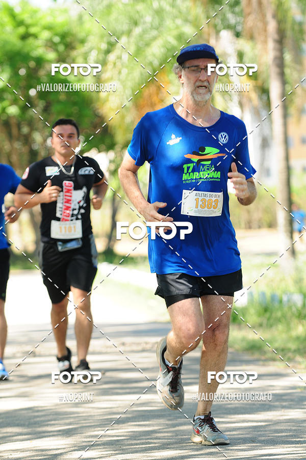 Buy your photos of the eventPIT BULL RUNNING on Fotop