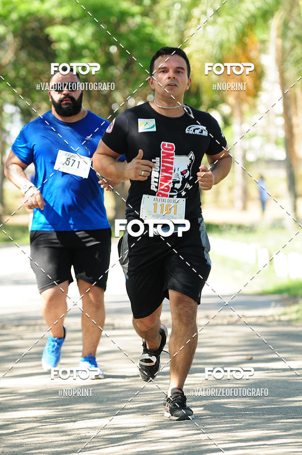 Buy your photos of the eventPIT BULL RUNNING on Fotop